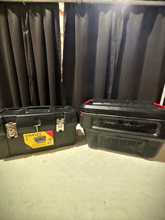 Stanley 19" Tool Box & ActionPacker Tote