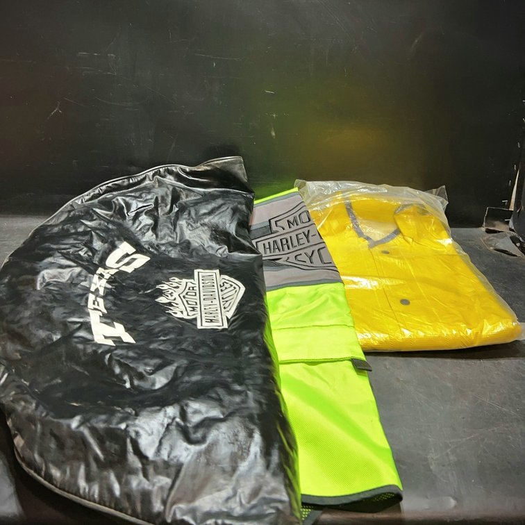 Harley-Davidson Tire Cover and Safety Gear Lot