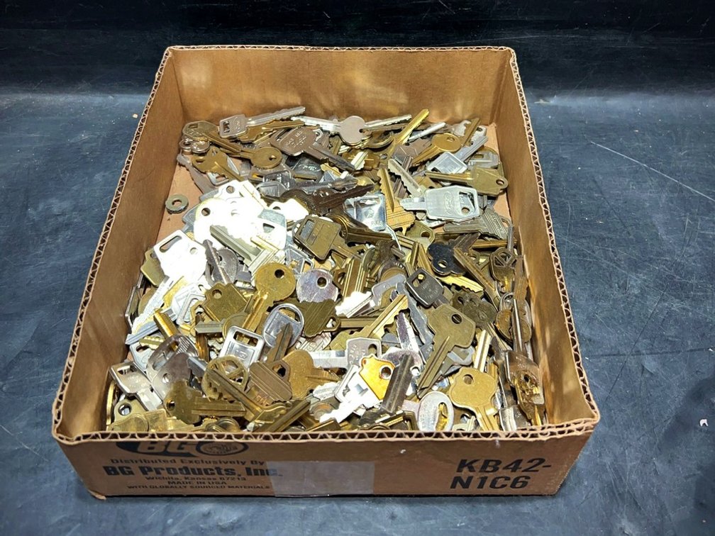 Large Box of Assorted Blank Keys
