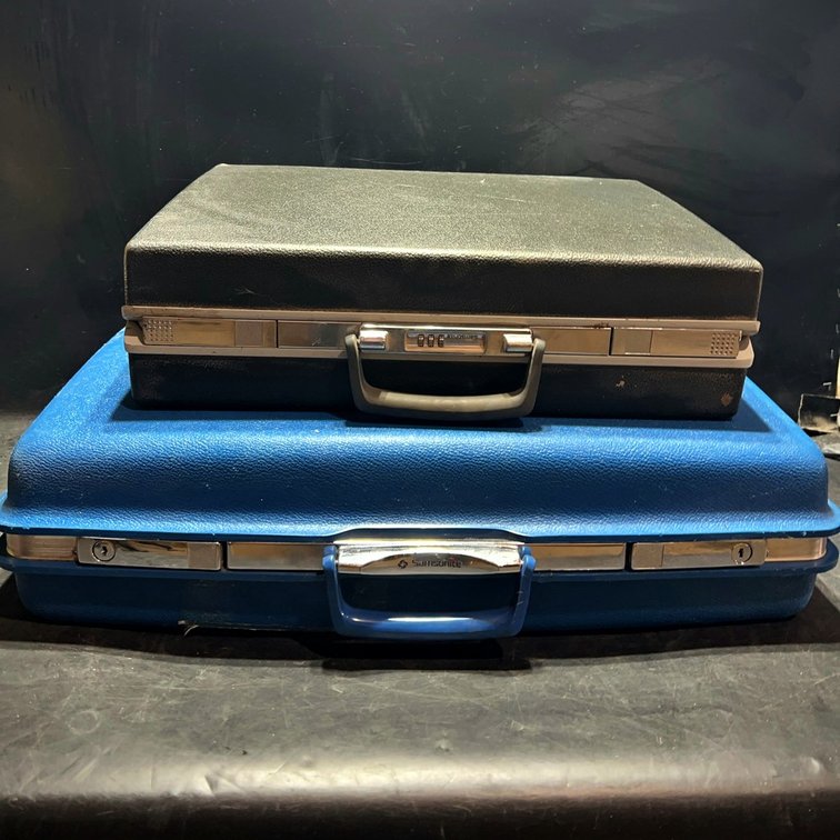 Samsonite Hard-Shell Suitcases