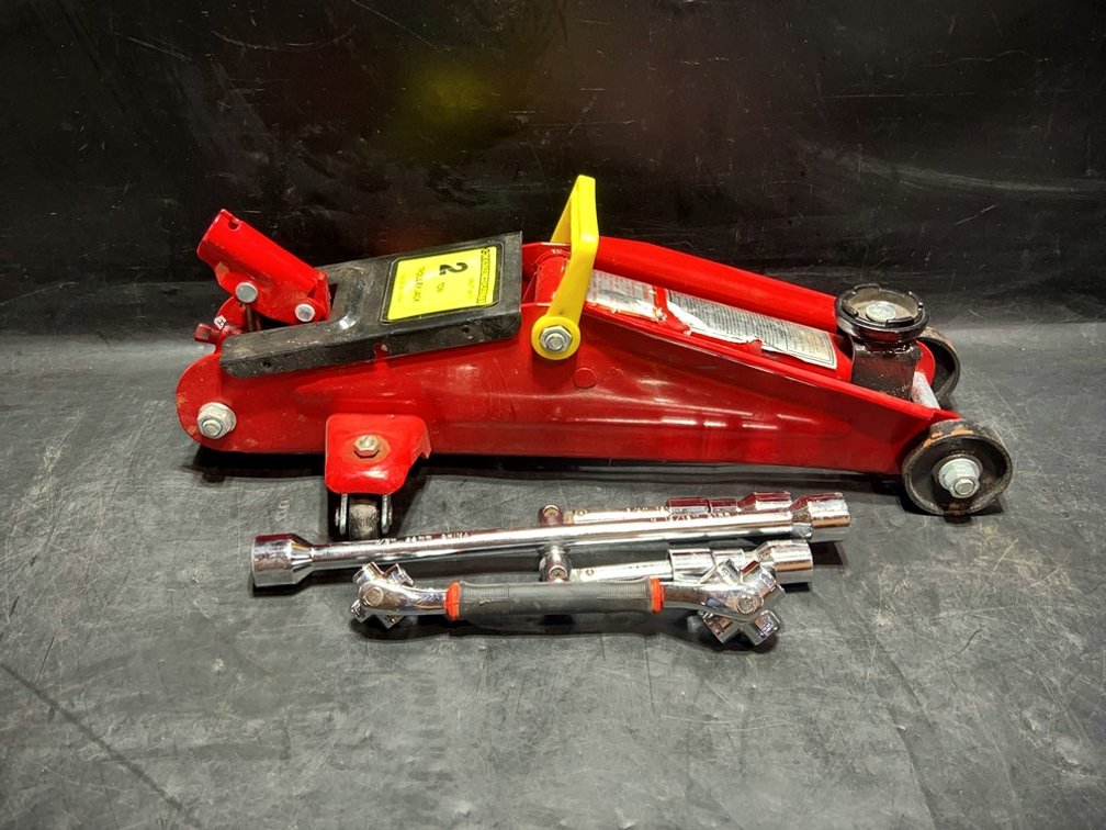2 Ton Hydraulic Trolley Jack with Wrenches