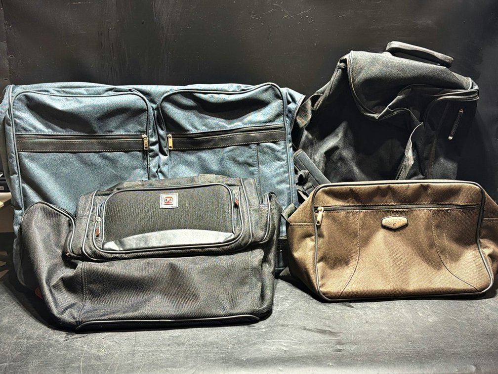 4-Piece Luggage Set: Tourister, Impressions, Protocol