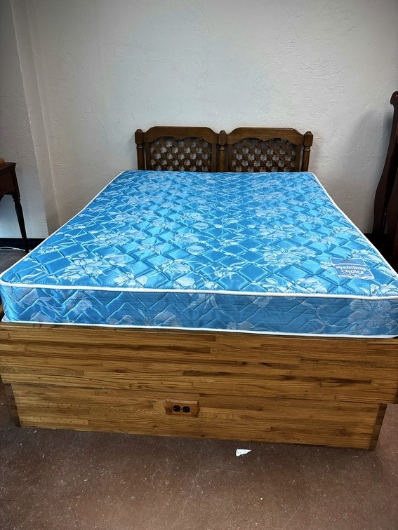 Queen Platform Bed With Drawers And Headboard