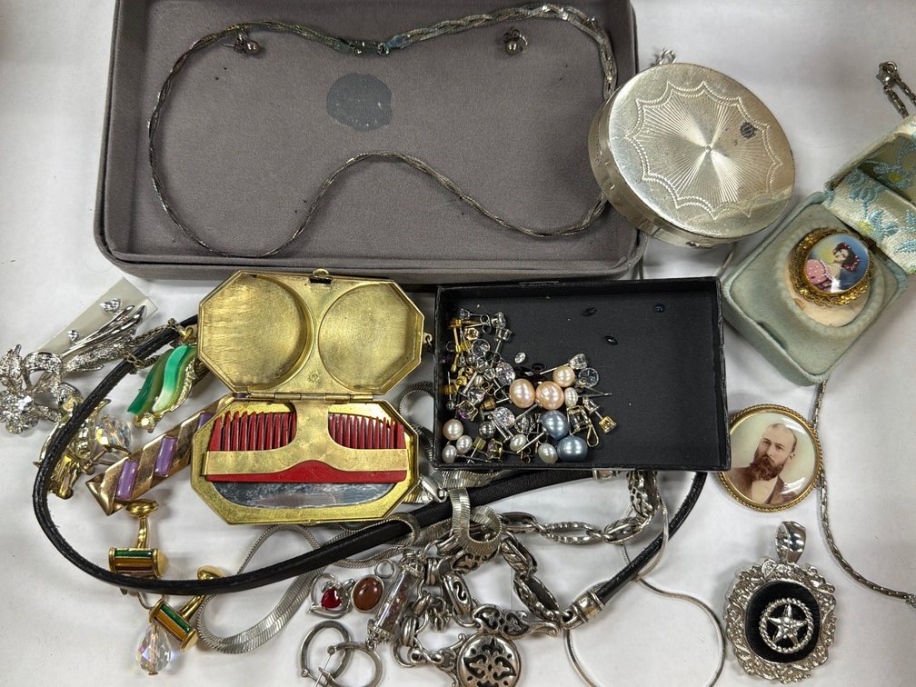 Costume Jewelry and Vintage Pieces