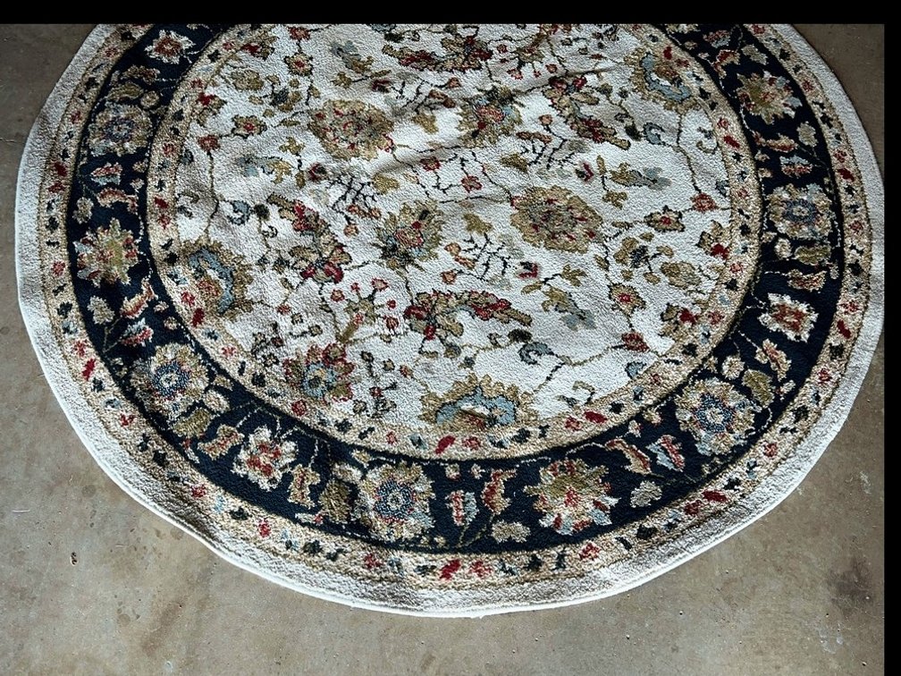 Harrison Falllon Ivory Round Area Rug, 6'7"