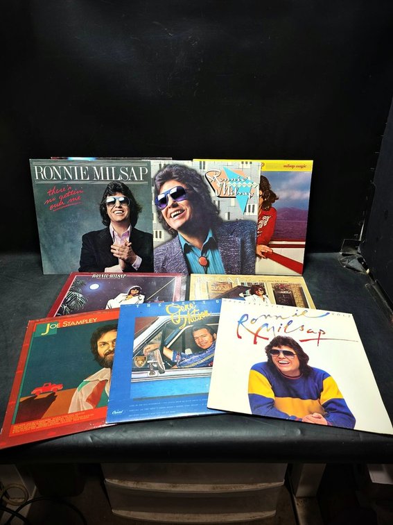 Ronnie Milsap and Others LP Record Album Lot
