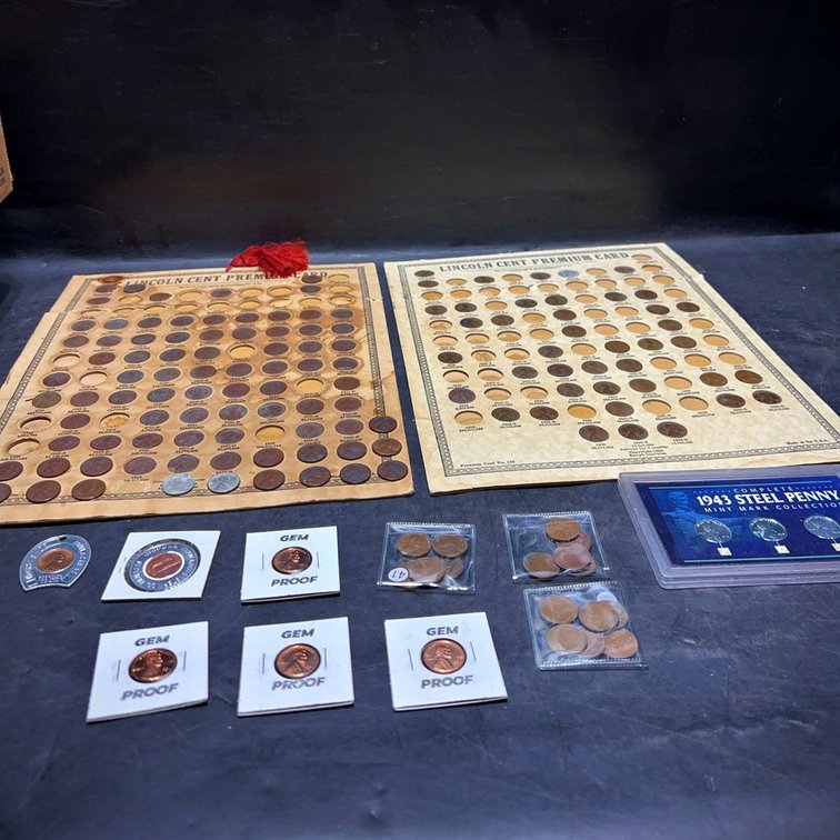 Lincoln Wheat Cent Collection & 1943 Steel Cents