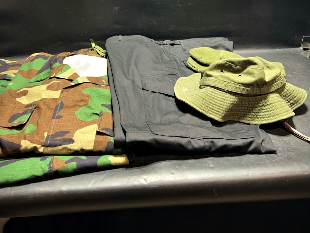 US Military Woodland BDU Uniform Lot XL