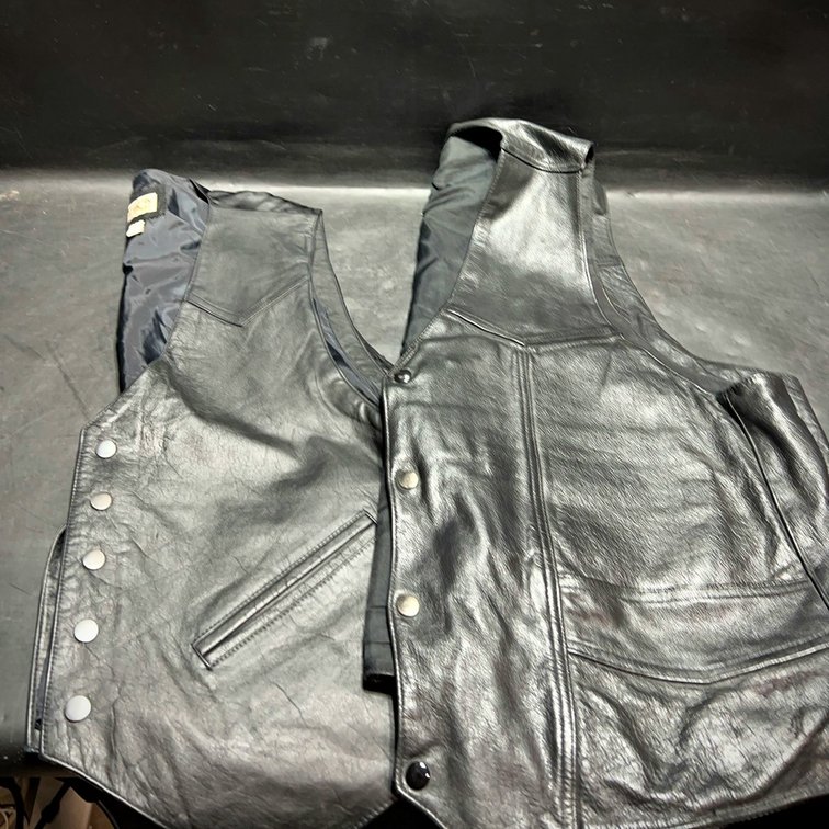2 Black Leather Vests XL Western Frontier MOB