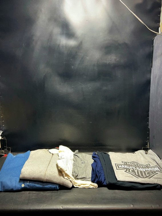 7-Piece Mixed Graphic Shirt and Sweatshirt Lot XL-4XL