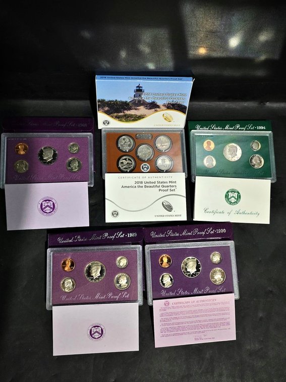 5 U.S. Proof Sets 1988-1994 & 2018 Quarters