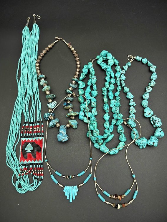 Southwest Style Turquoise & Beaded Necklaces Lot