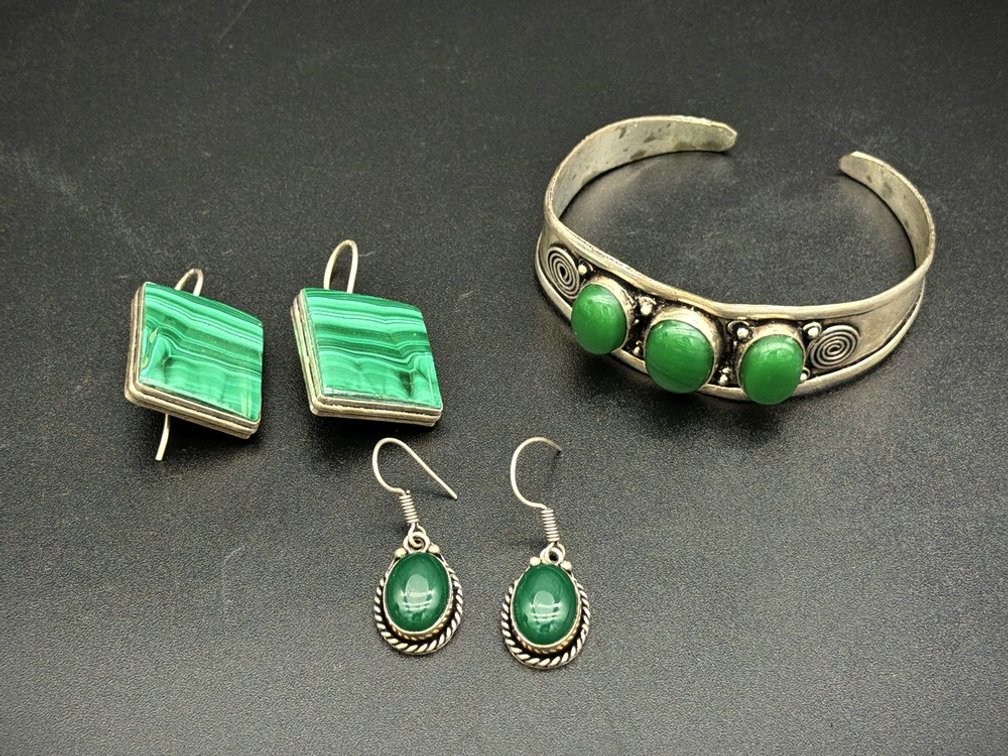 Green Stone Jewelry Set, Unmarked for 925