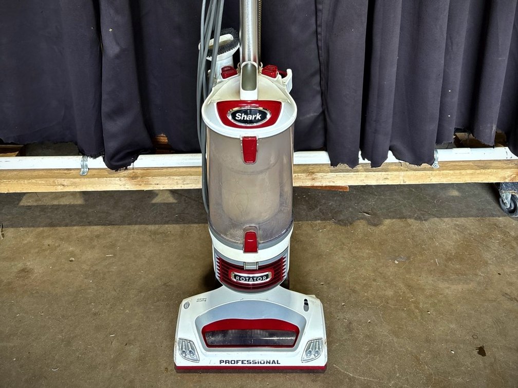 Shark Rotator Professional Vacuum Cleaner