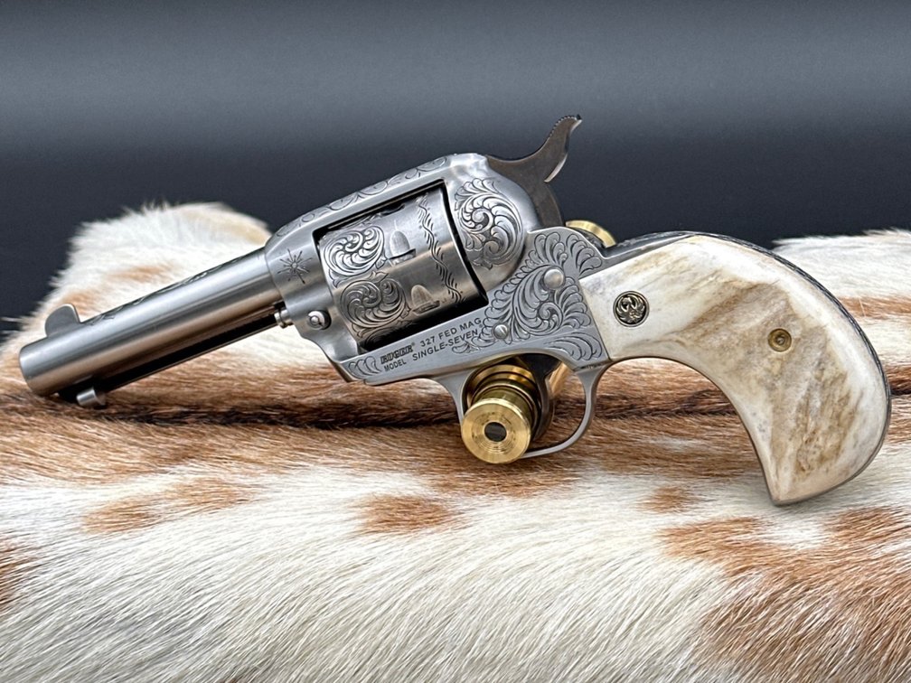 Ruger Single-Seven .327 Mag Engraved by Dale Bass