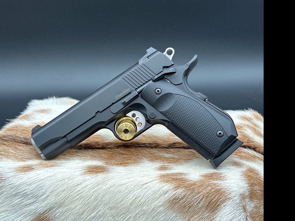Dan Wesson 1911 Guardian 45 ACP