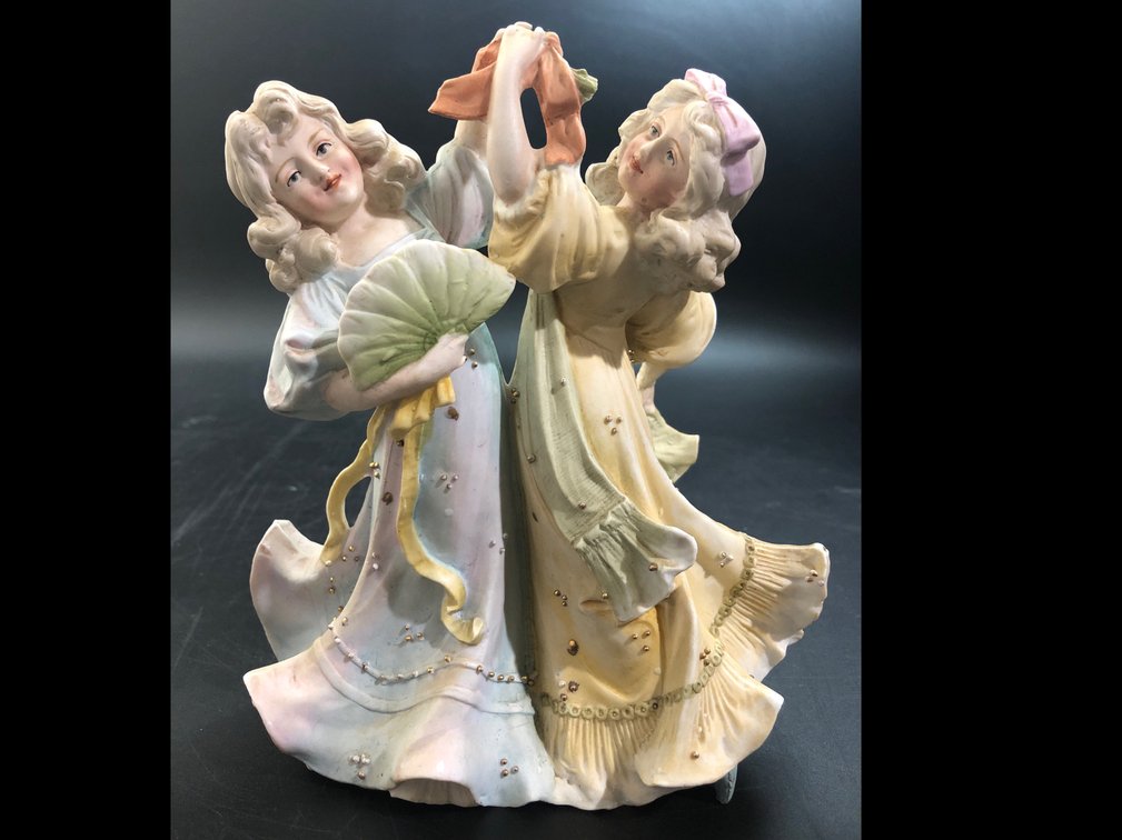 1986 “Fratellini” Figurine by Giuseppe Armani 8” 