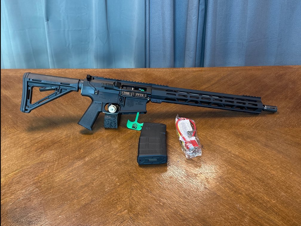 Diamondback Rifle with M-LOK Rail and PMAG
