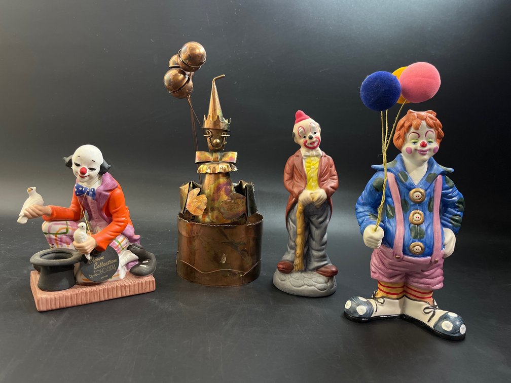Vintage copper clown music box, Enesco porcelain clown figurines, vintage Toscany 