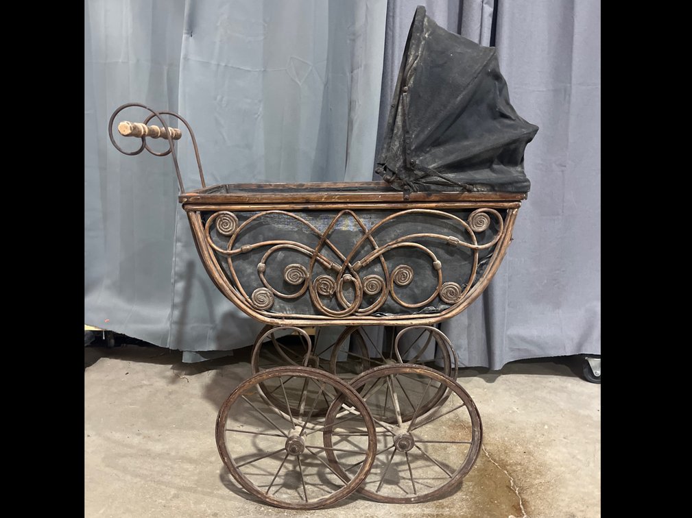 Antique Baby Doll Carriage Stroller 30”x12”x36”