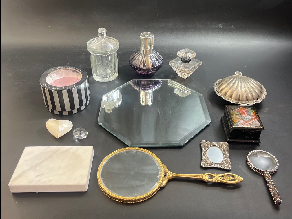 Vanity box, mirrored tray, perfume bottles, soap dish, hand mirror, etc. 
