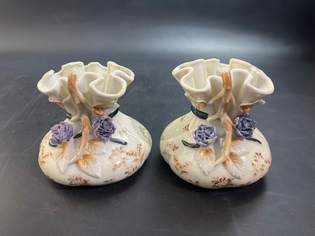 Vintage Kalk Bisque Pottery Gathered Bags