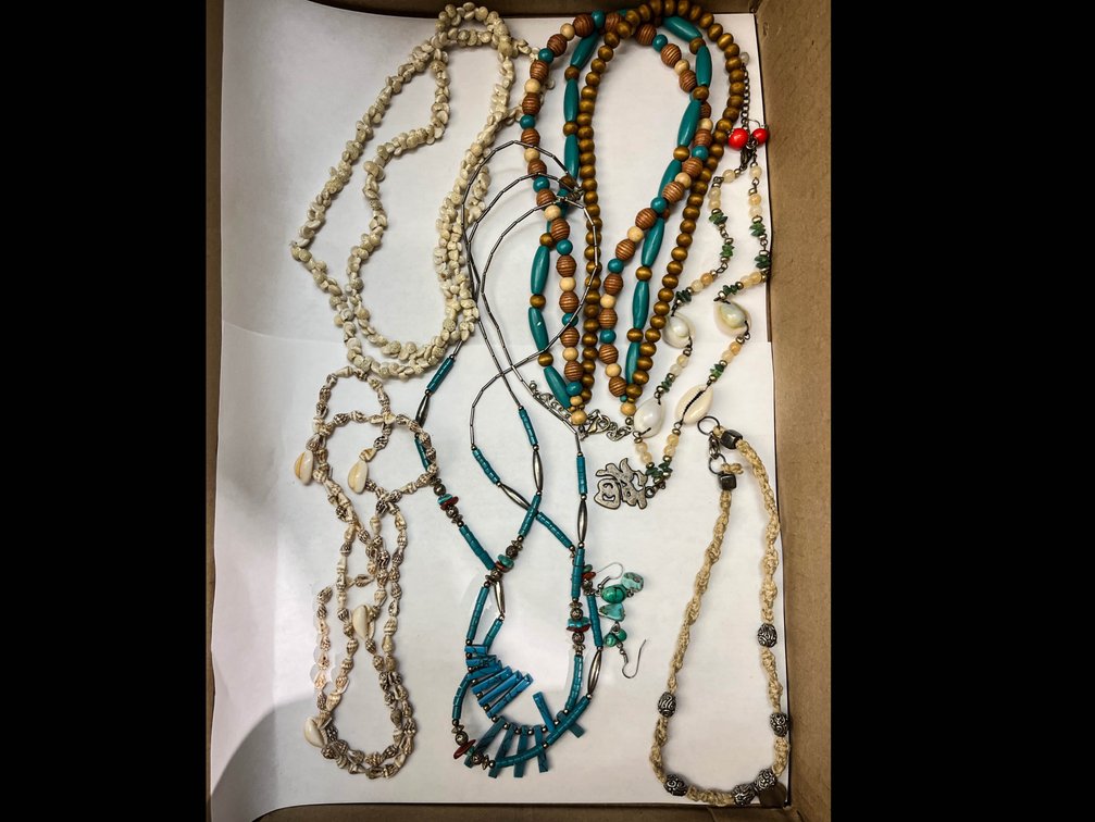 Costume jewelry 