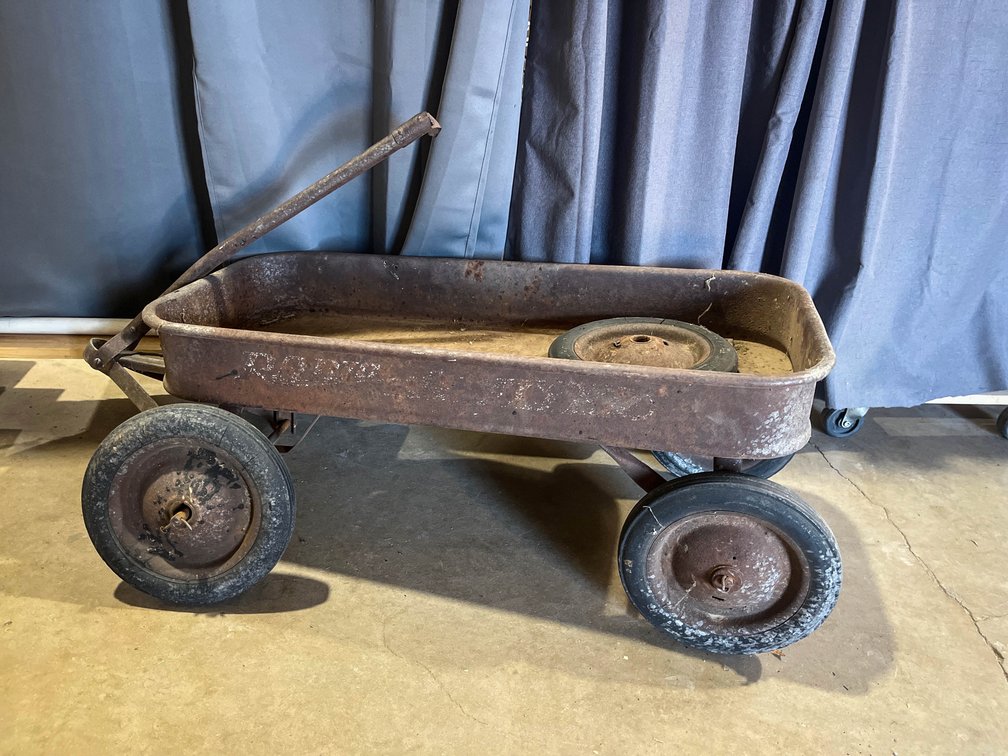Radio flyer wagon yard decor 