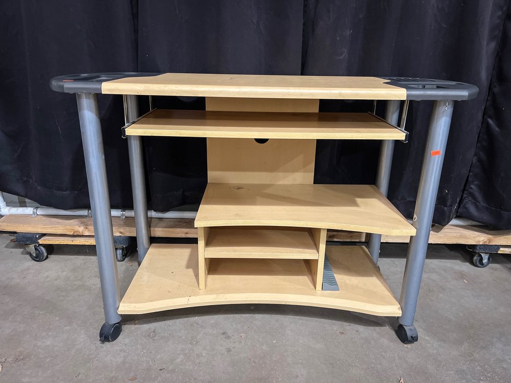 Rolling desk 47”x19.5”x30”
