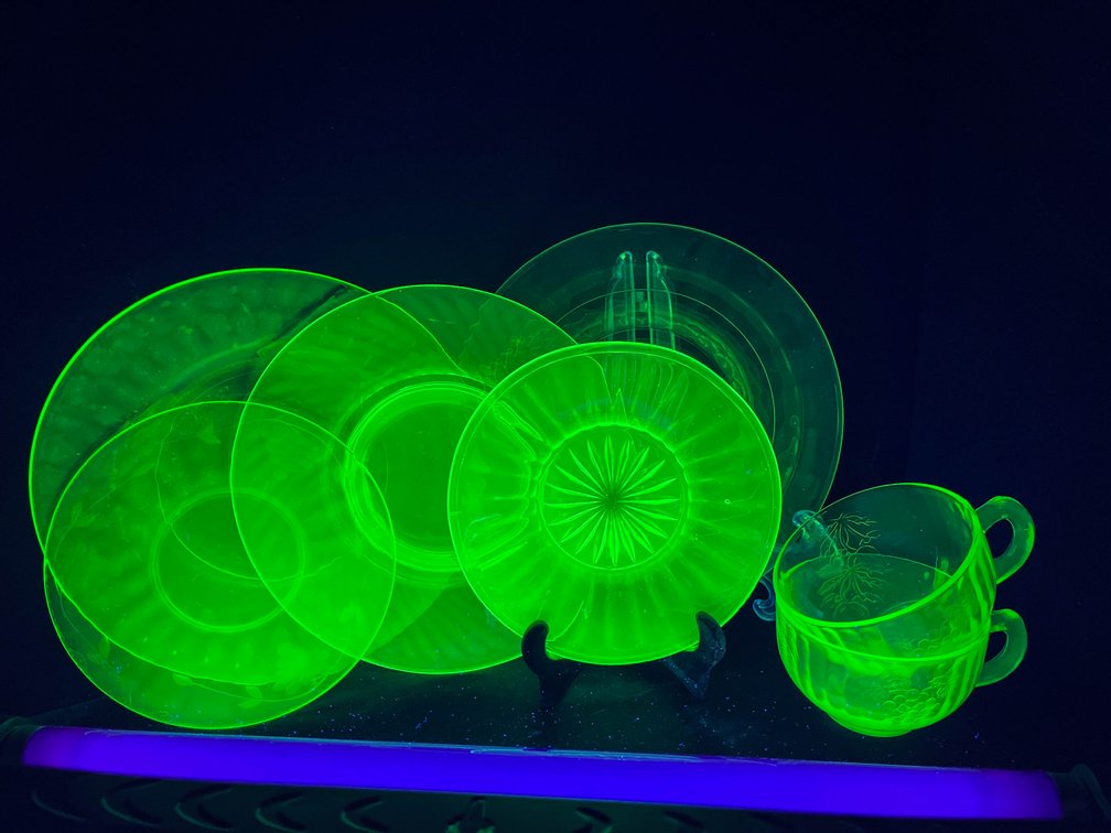 Uranium Glass, 7 plates, 4 teacups