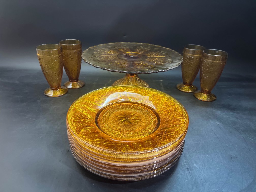 Indiana Glass Goblets and 10” plates, LE Smith Amber glass cake stand 