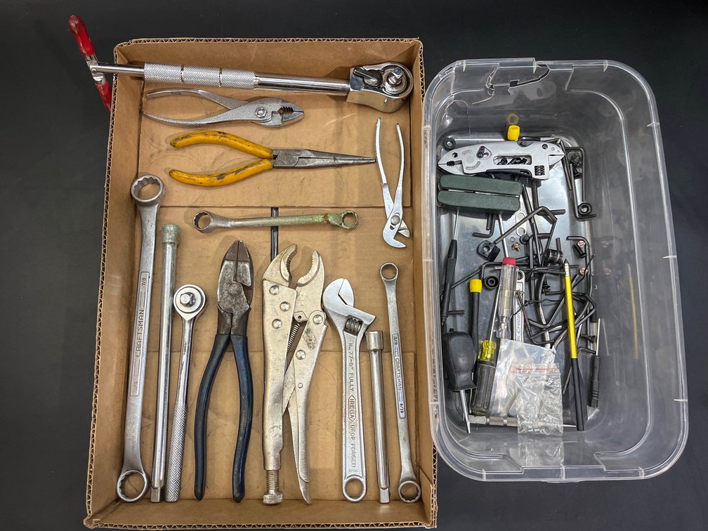 Ratchet, pliers, hex key wrenches, etc