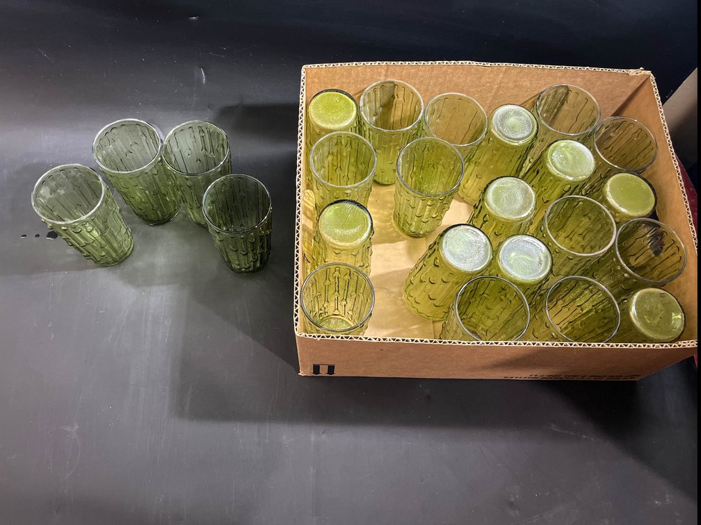 24 Vintage MCM Anchor Hocking Tahiti Bamboo Avocado Green Glass Tumblers