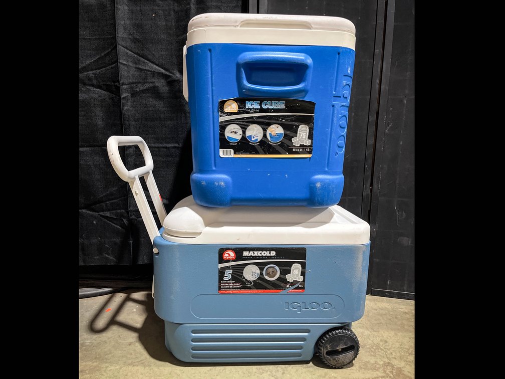Igloo 5 day maxcold cooler, igloo ice cube cooler