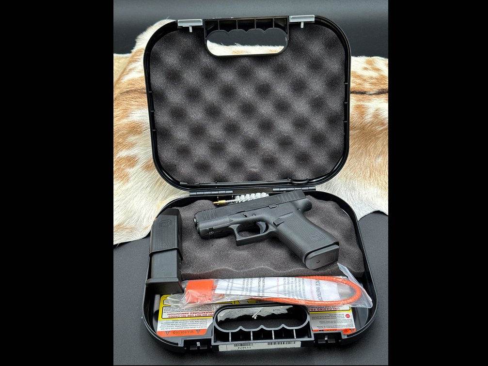 Glock 43X Ameriglo night sights in original box, MOS, 9m luger, 2 Mags, lock and paperwork