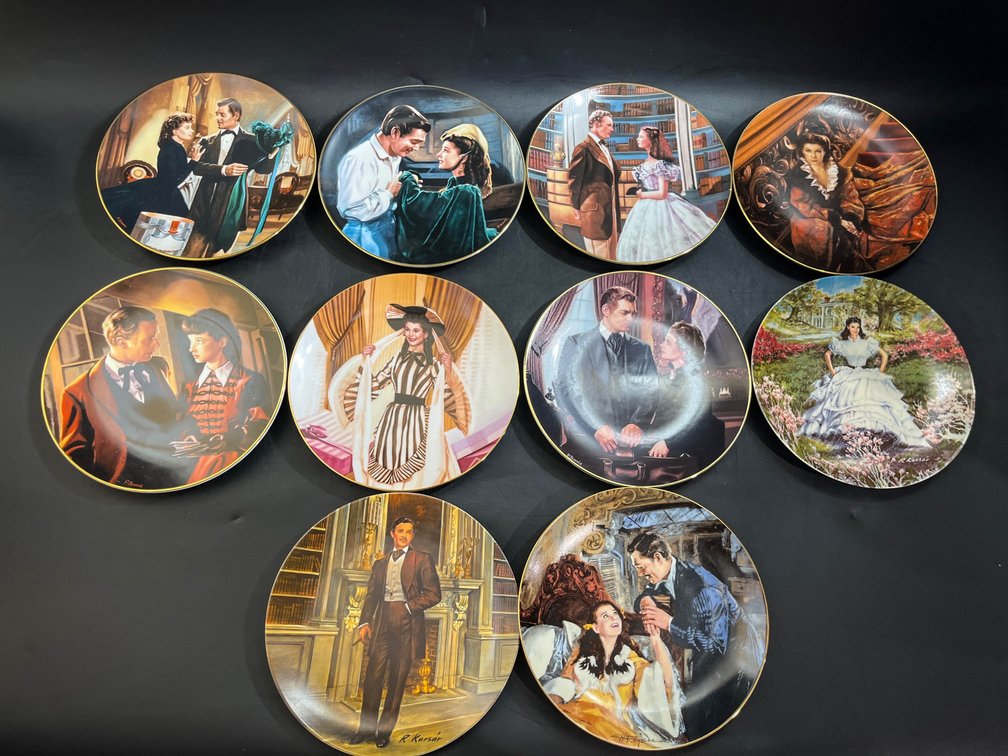 Collectable Gone With The Wind decorative plates
