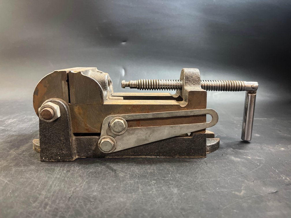 Drill press vise