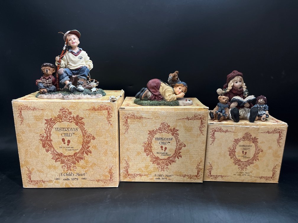 Yesterdays Child figurines