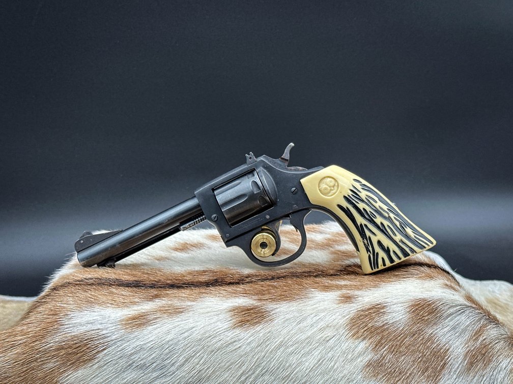 Iver Johnson Revolver 22 LR, 8 shot, amazing shape for age
