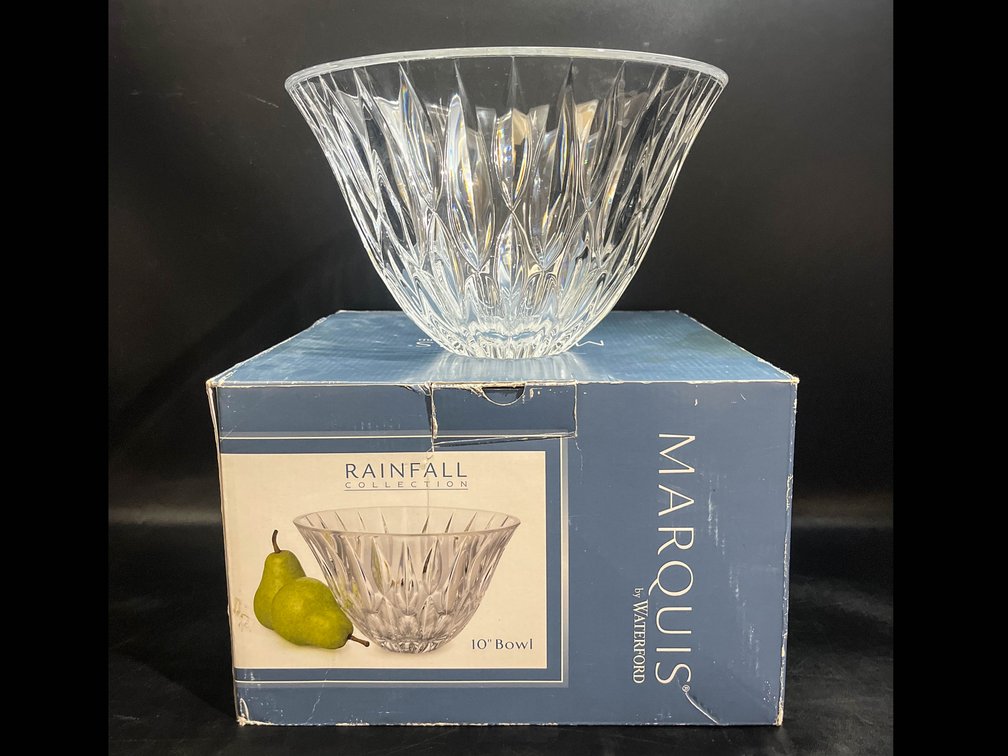 Marquis By Waterford 10” crystal bowl