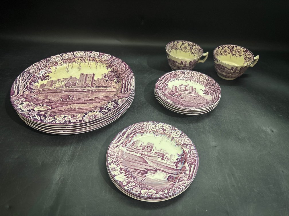Enoch Woods castles Wood & Sons England plates, teacups, saucers