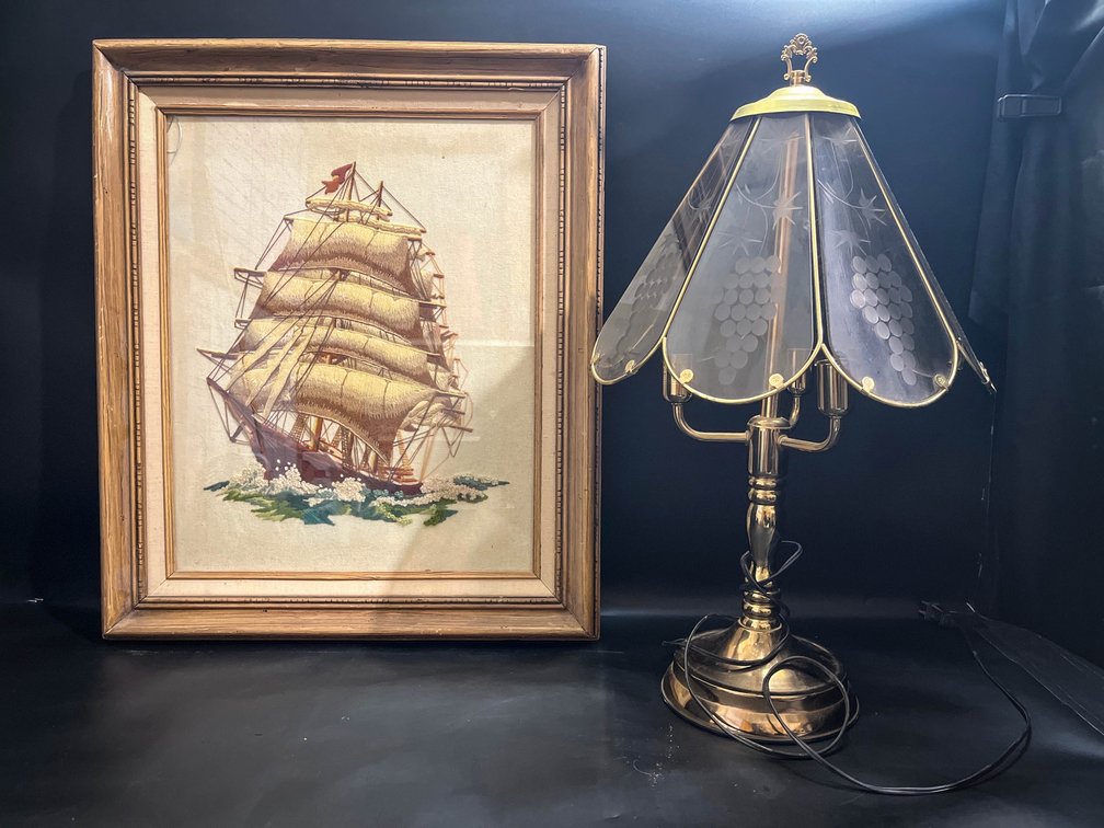 vintage crewel embroidery art 21”x26” and Vintage Glass panel touch lamp 25”