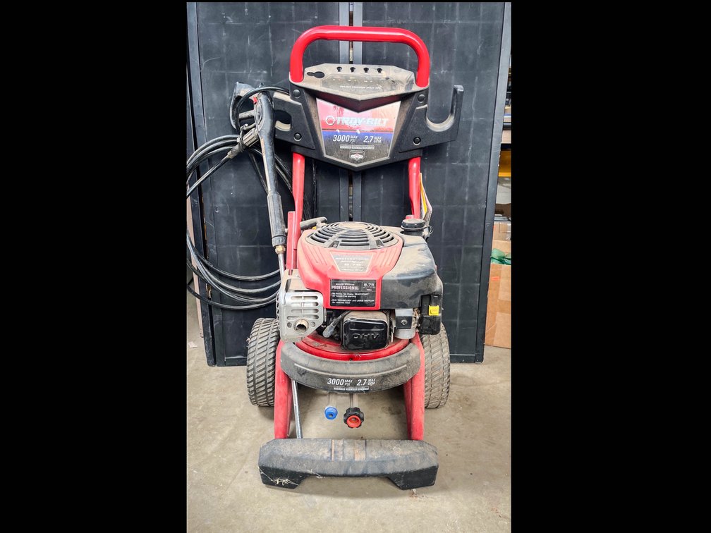 Troy-Bilt 3000 PSI gas pressure washer