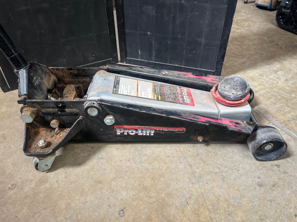 Pro-lift premium 3-1/2 ton jack 