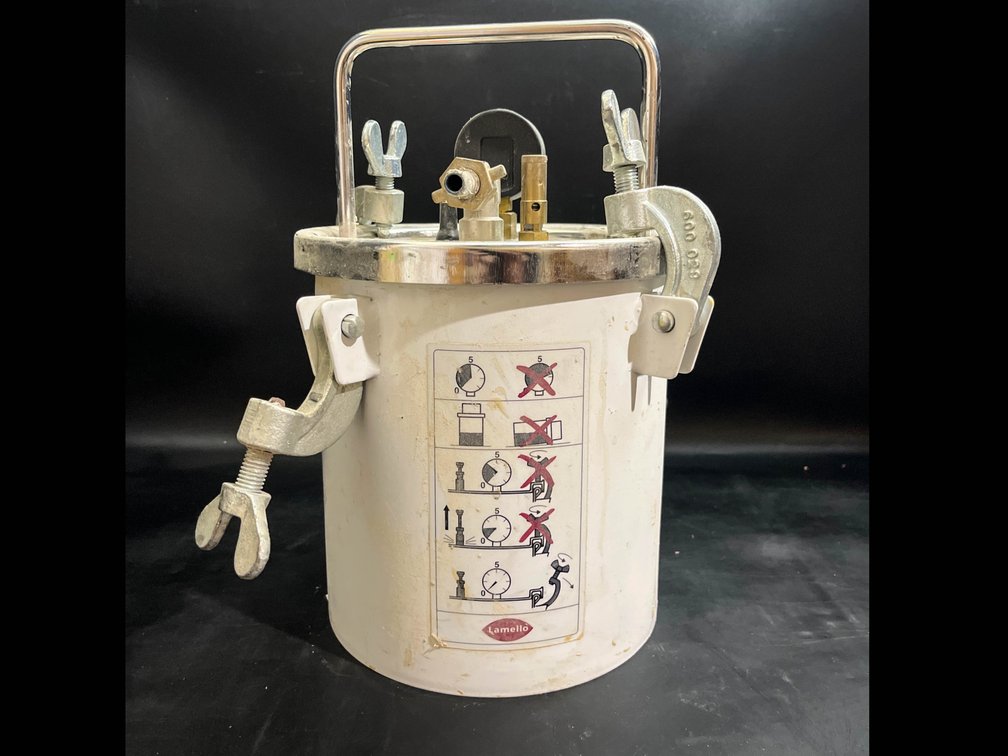 Lamello Paint pressure pot