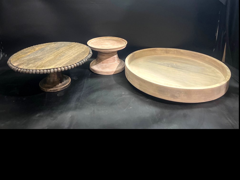 18” lazy susan, cake stand, and wood stand 