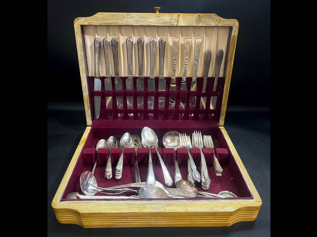 Silver-Plated Flatware Set in Wooden Case