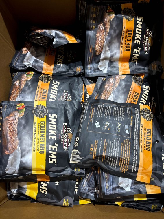 Box of Bear Mountain Smoke ‘Ems Gourmet BBQ Packets