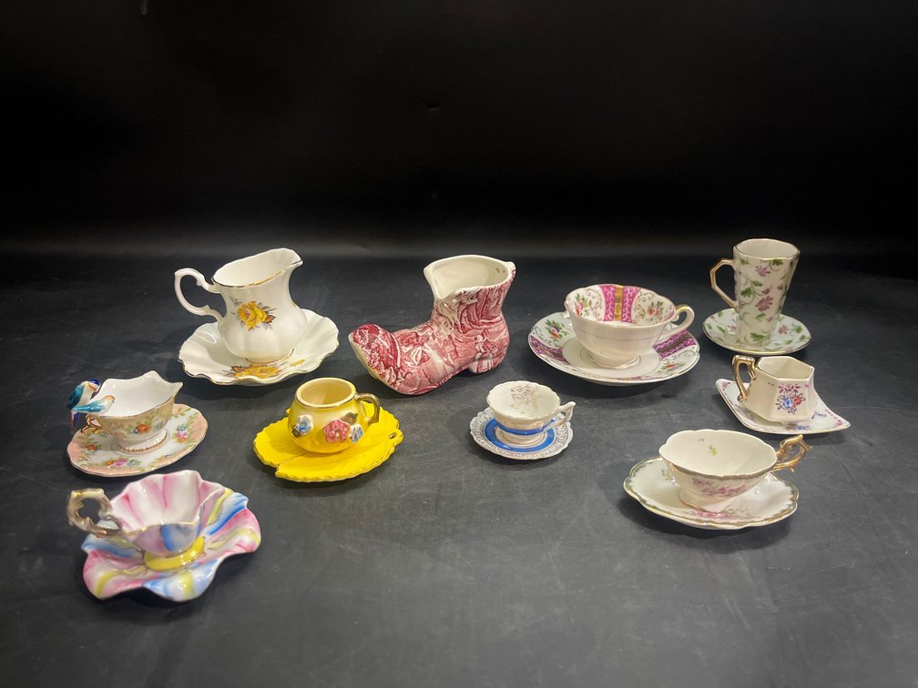 Collectable porcelain teacups and saucers, and Old Foley Porcelain boot
