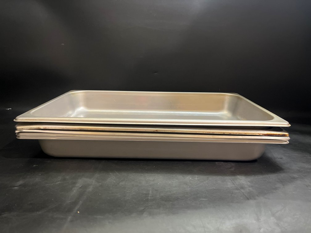 5 Full size 21”x13”x2” metal hotel pans 